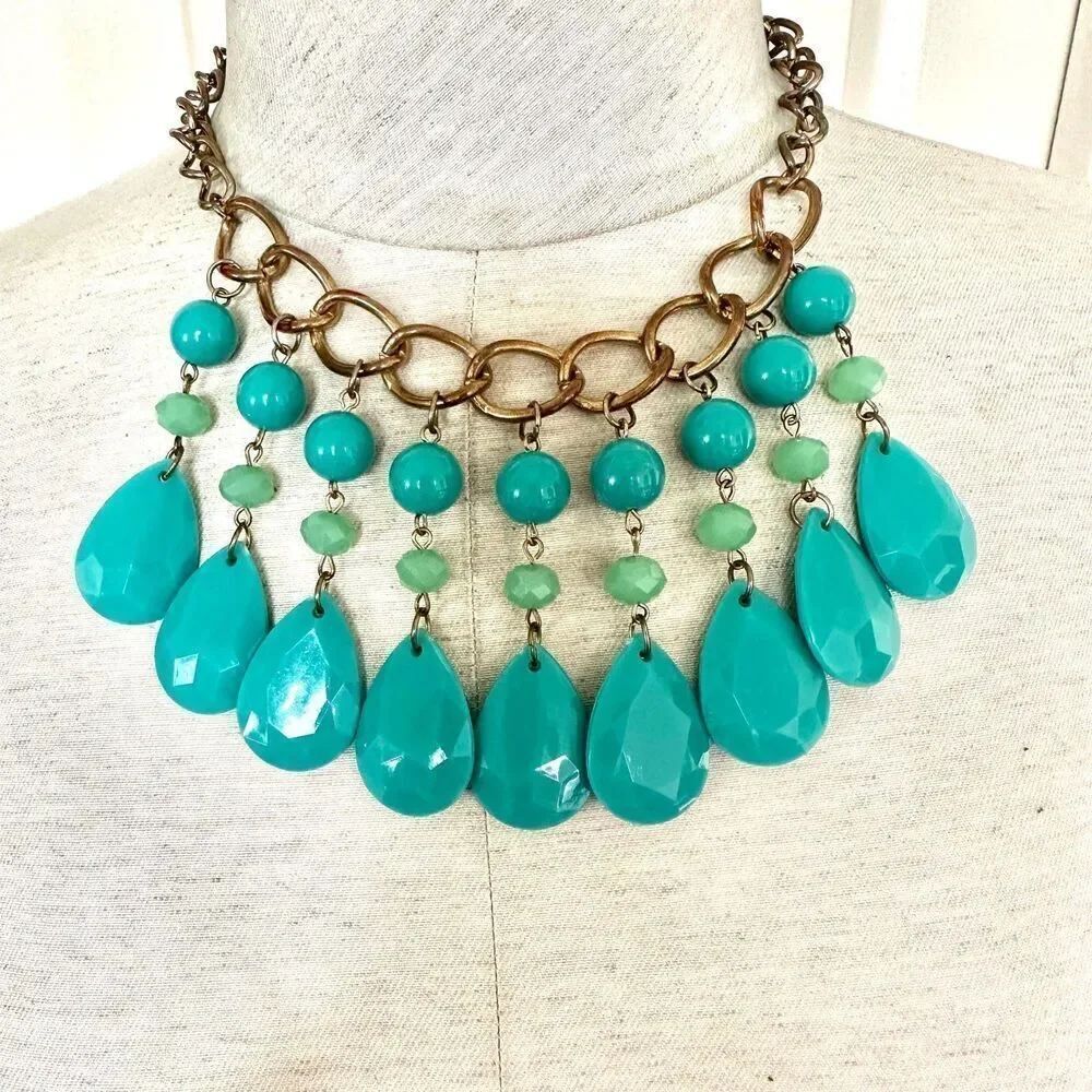 Turquoise colored beaded statement necklace